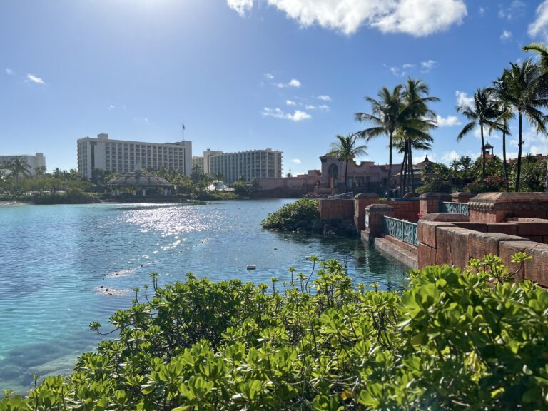 Atlantis Bahamas:  Guide to Property, Hotels, Activities & Healthy Lifestyle Options