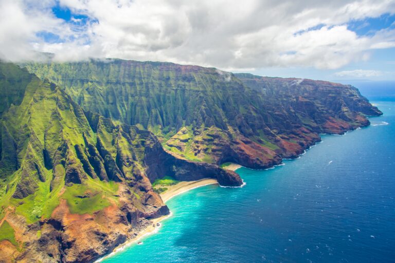 I Grew Up In Hawaii.  You Won’t Find These 6 Secret Beaches & Coastal Wonders on Oahu in Guidebooks.